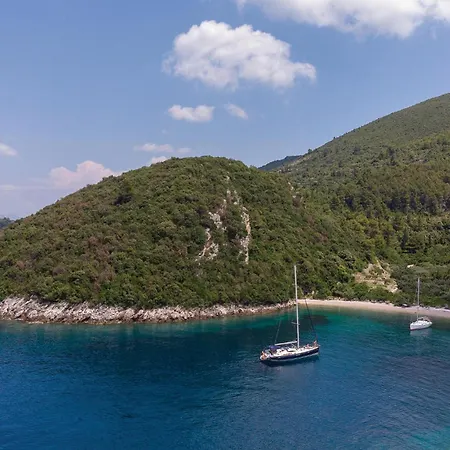 Stunning In Kneze With House Sea View Appartement