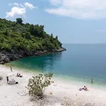 Διαμέρισμα Stunning In Kneze With House Sea View